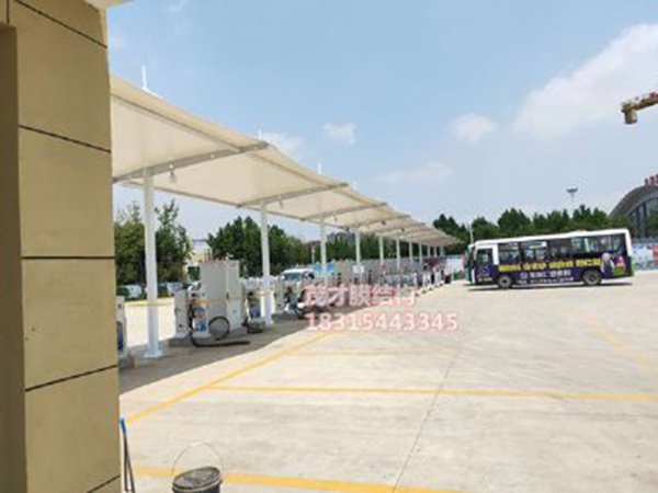 充電樁車(chē)棚