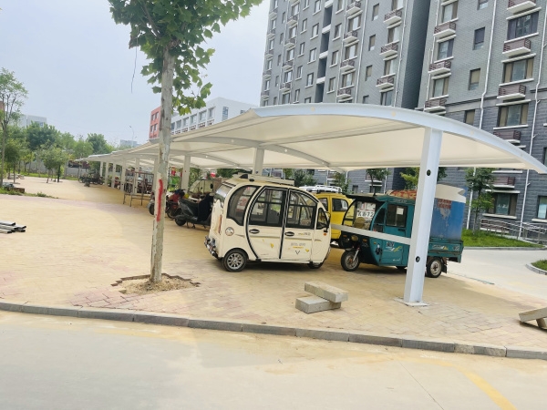 自行車(chē)車(chē)棚